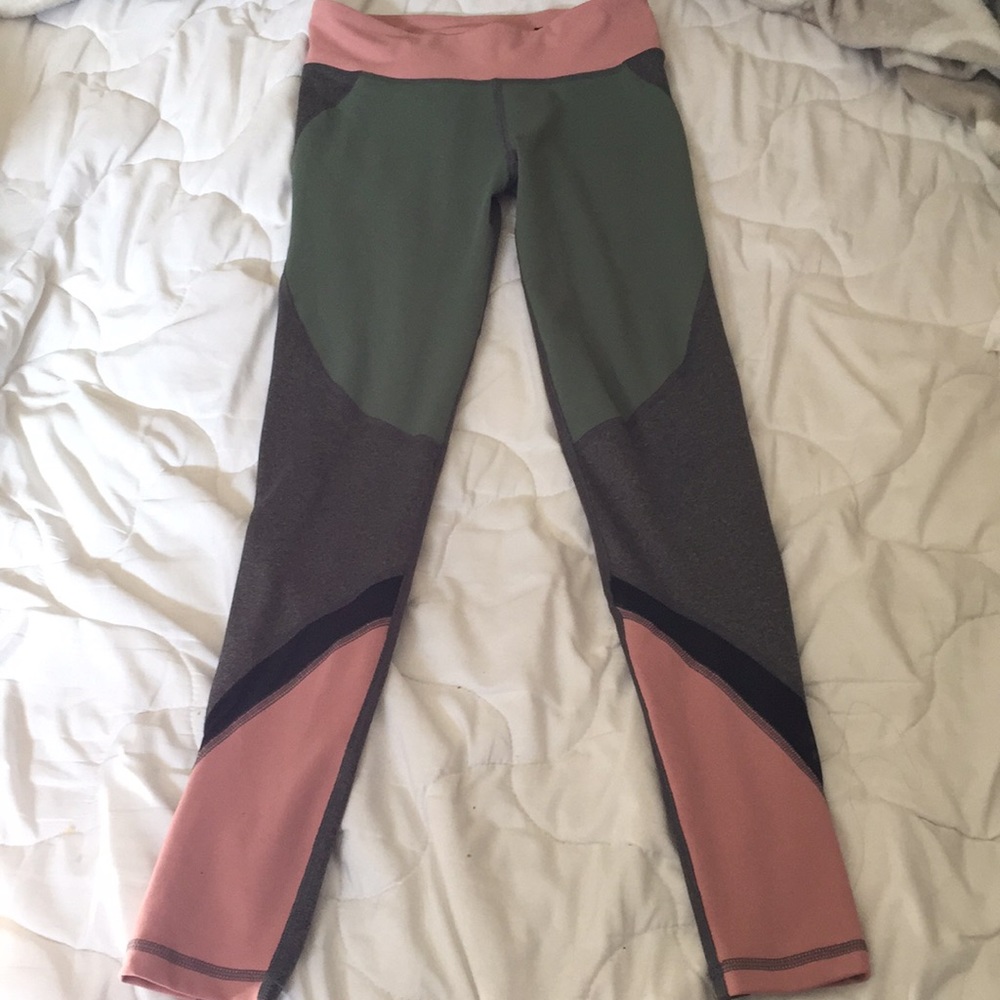 Brand new color block matching set